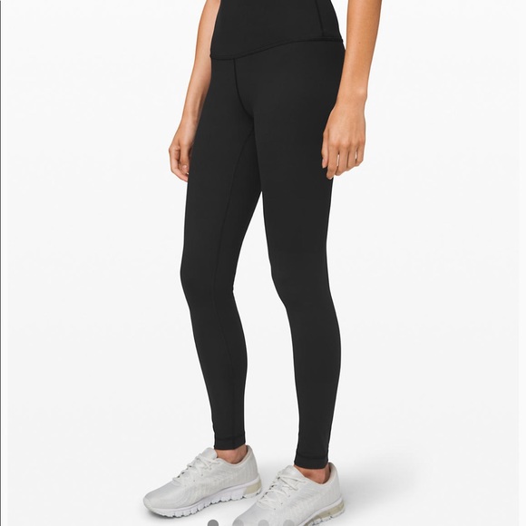 lululemon athletica Pants - Black lululemon LOW RISE wunder under leggings